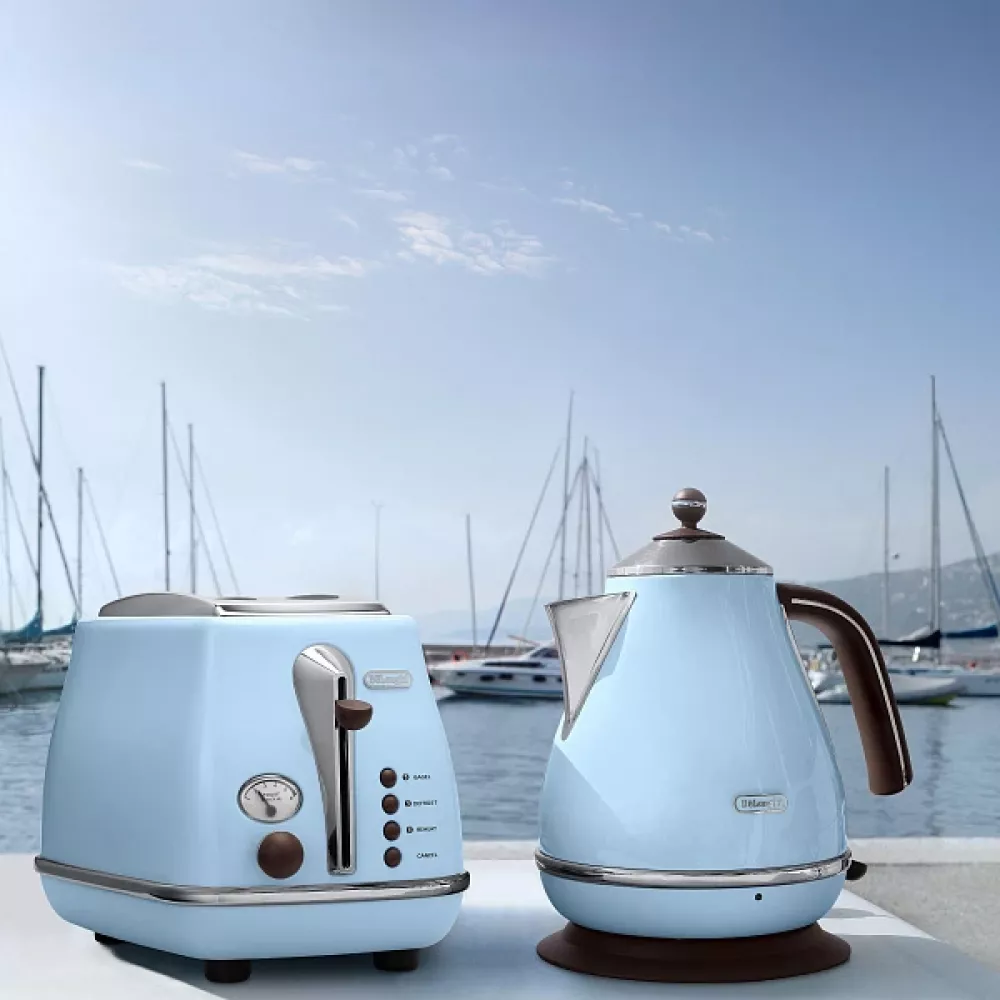 Электрочайник DeLonghi KBOV 2001.AZ