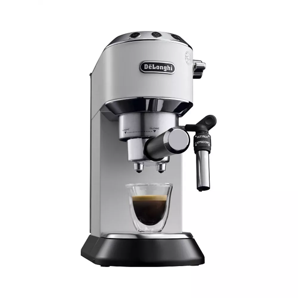 Рожковая кофеварка DeLonghi EC685.W